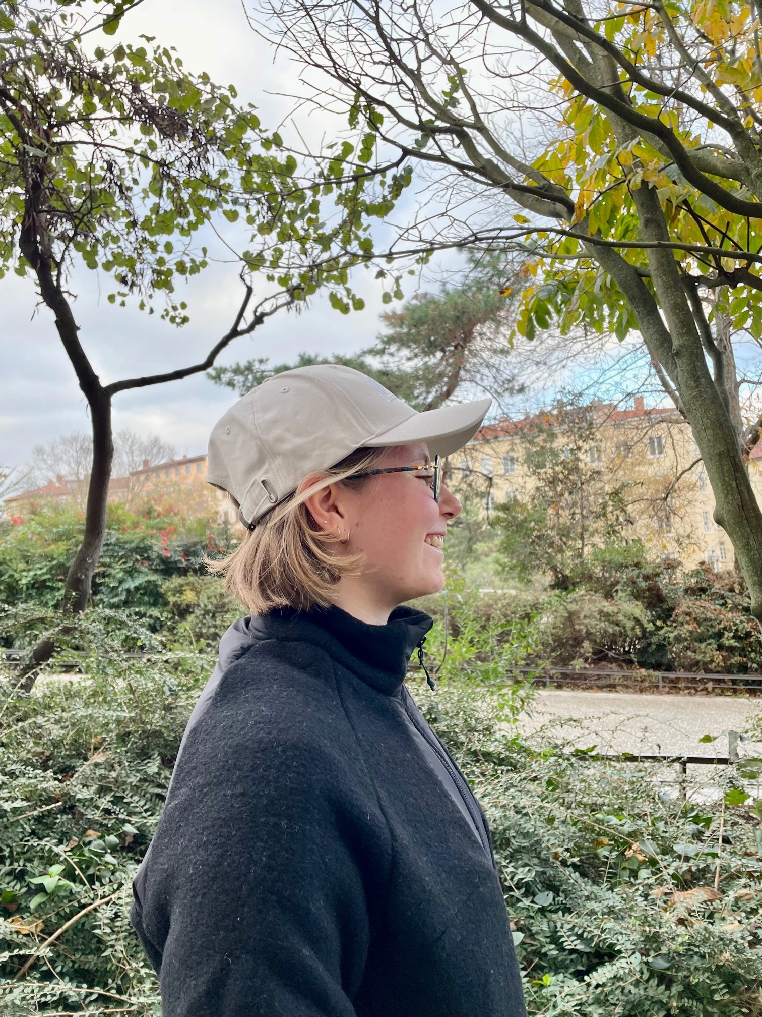 Casquillo Looking for Wild